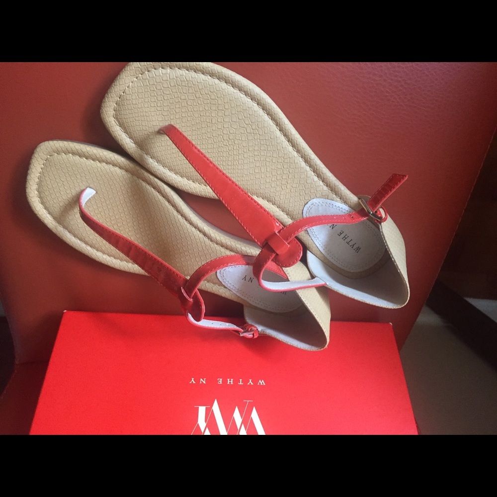 Sandals - Picture 4 of 4